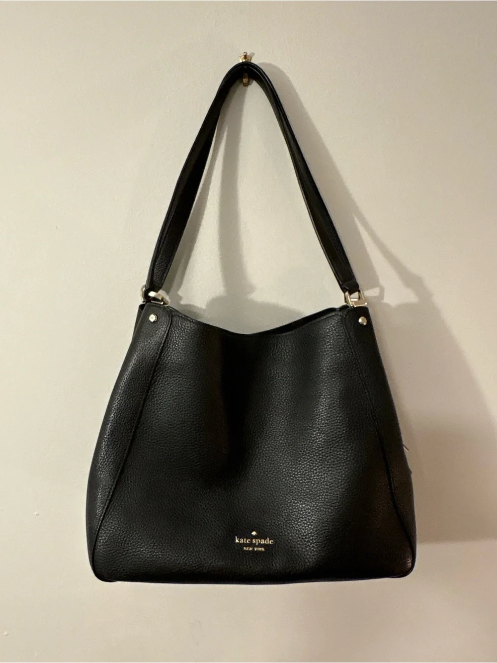 Kate Spade New York Black Pebbled Leather Hobo Shoulder Bag — Gold Hardware 👜